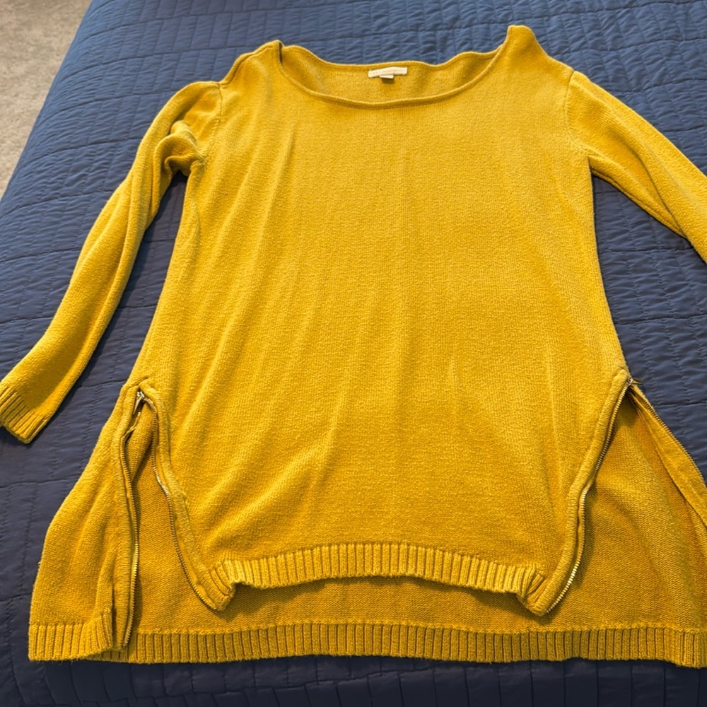 Long sleeve mustard colored sweater